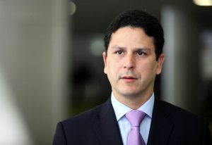 Sem apoio do PSDB, Bruno Araújo deixa Ministério das Cidades