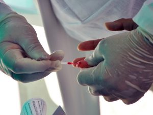 Com média anual de 900 infectados por HIV, Paraíba tem mais homens com o vírus