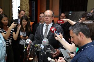 TSE aprova regras para Eleições 2018, mas adia fake news e voto impresso