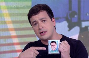 Rafael Cortez anuncia saída do Vídeo Show em janeiro: “quero focar no humor”