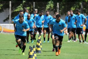 Belo recebe o Atlético-MG no Almeidão e vai brigar pela vaga na terceira fase