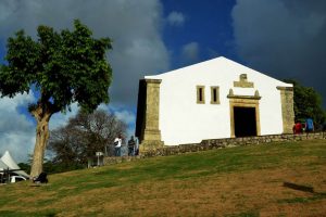 Performance artística sobre racismo acontece nesta sexta no Centro
