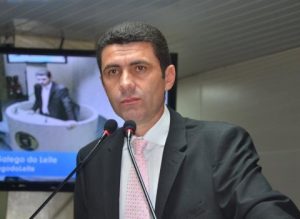 Janduhy é destituído e vereador de CG assume presidência do Podemos