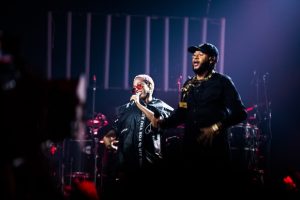 Emicida libera áudio completo do DVD ’10 Anos de Triunfo’ nas plataformas digitais