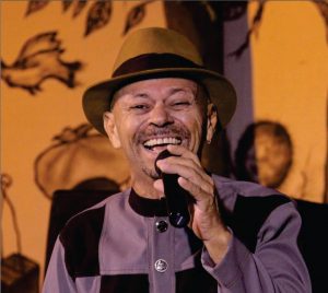 Cantor Liss leva o show ‘Se correr o bicho pega’ à Casa da Pólvora