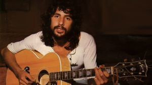 Sílvio Osias relembra a carreira de Cat Stevens, que completa 70 anos