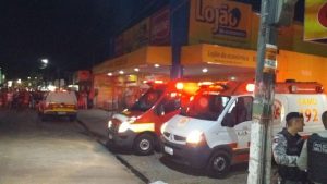 Dupla tenta assaltar loja, faz 20 reféns e é presa pela Polícia Militar em Bayeux