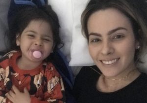 Blogueira dá dicas de como viajar de avião com criança pequena