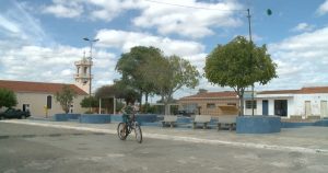 Polícia apreende adolescente suspeito de matar o pai em assentamento no Sertão