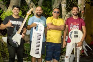 Blocos Cinquentinha e Imprensados encerram pré-carnaval de CG