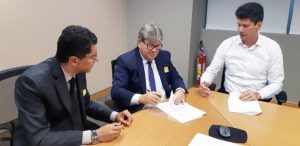 João assina acordo com BNDES para estudos de PPPs em diversas áreas