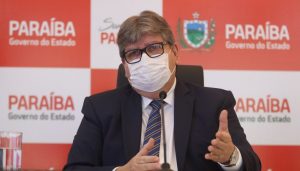 João lança programa para investimento de quase R$ 800 milhões em obras na Paraíba