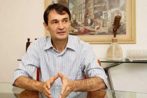 Reunião entre tucanos e PSD termina com sinalização de que Romero não disputará Governo