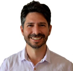 “UEPB está largada pela atual gestão”, diz Carlos Enrique, candidato a reitor