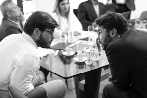 Três secretários deixam prefeitura de Campina Grande e podem disputar eleições