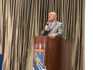 ‘Nenhum ladrão, nenhum corrupto’, disse ex-ministro da educação ao falar sobre o MEC em evento da UFPB; veja vídeo