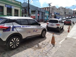 Procon autua 12 estabelecimentos e notifica 34 pelo descumprimento de decretos