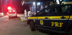 Homem com Covid-19 que viajava em táxi com mais 4 pessoas é detido por descumprir isolamento social