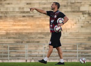 Técnico do Campinense projeta jogo de alto nível contra o Atlético-CE, pela semifinal da Série D