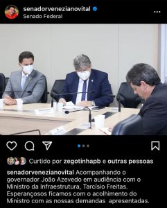 Distantes há meses, aliados de João Azevêdo e Veneziano questionam sobre quem soltou a mão primeiro
