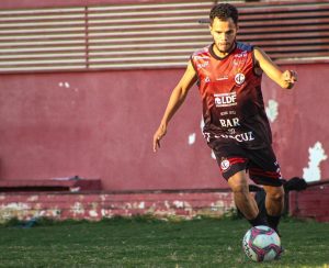 Filipe Ramon tem contrato renovado para mais uma temporada no Campinense