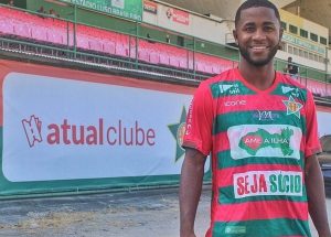 Buscando reforçar o time, Campinense segue no mercado e monitora situação de meia da Portuguesa-RJ