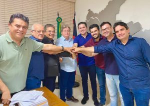 Com bagunça na base, governador promete ‘enquadrar’ aliados em uma mesma chapa