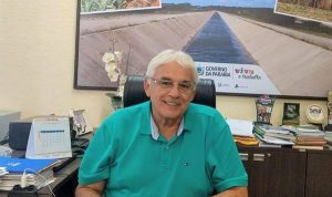 Efraim entrega cargo no Governo e deixa filho ‘livre’ para decidir sobre palanque em 2022