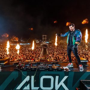 Alok faz show em Monteiro em substituição a Wesley Safadão