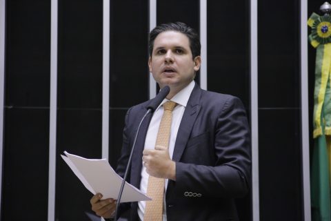 Governo Lula libera R$ 1 bilhão em emendas e Hugo Motta está entre os que mais recebeu, diz Folha