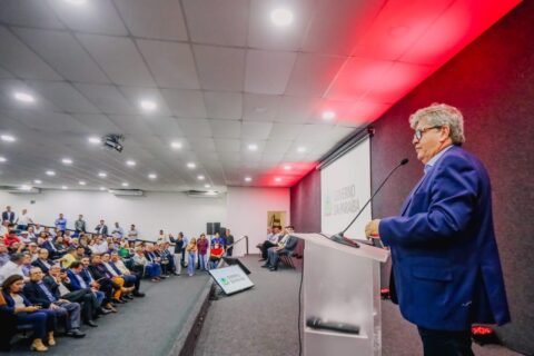 Principal indicação do Republicanos para Educação esfria e partido cogita “importar” nome