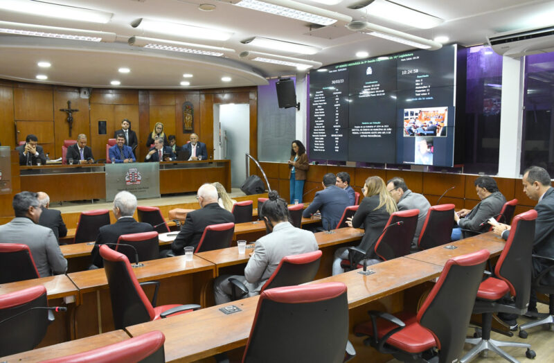 Vereadores aprovam MP que prorroga isenção de 50% no ISS para empresas de ônibus de João Pessoa