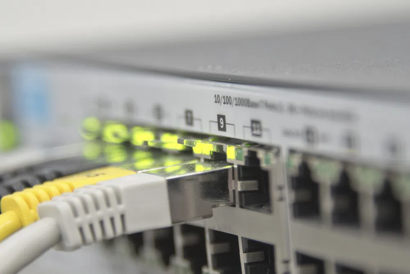 Brisanet e BR27 fora do ar: rompimento de fibra deixa clientes sem internet em João Pessoa